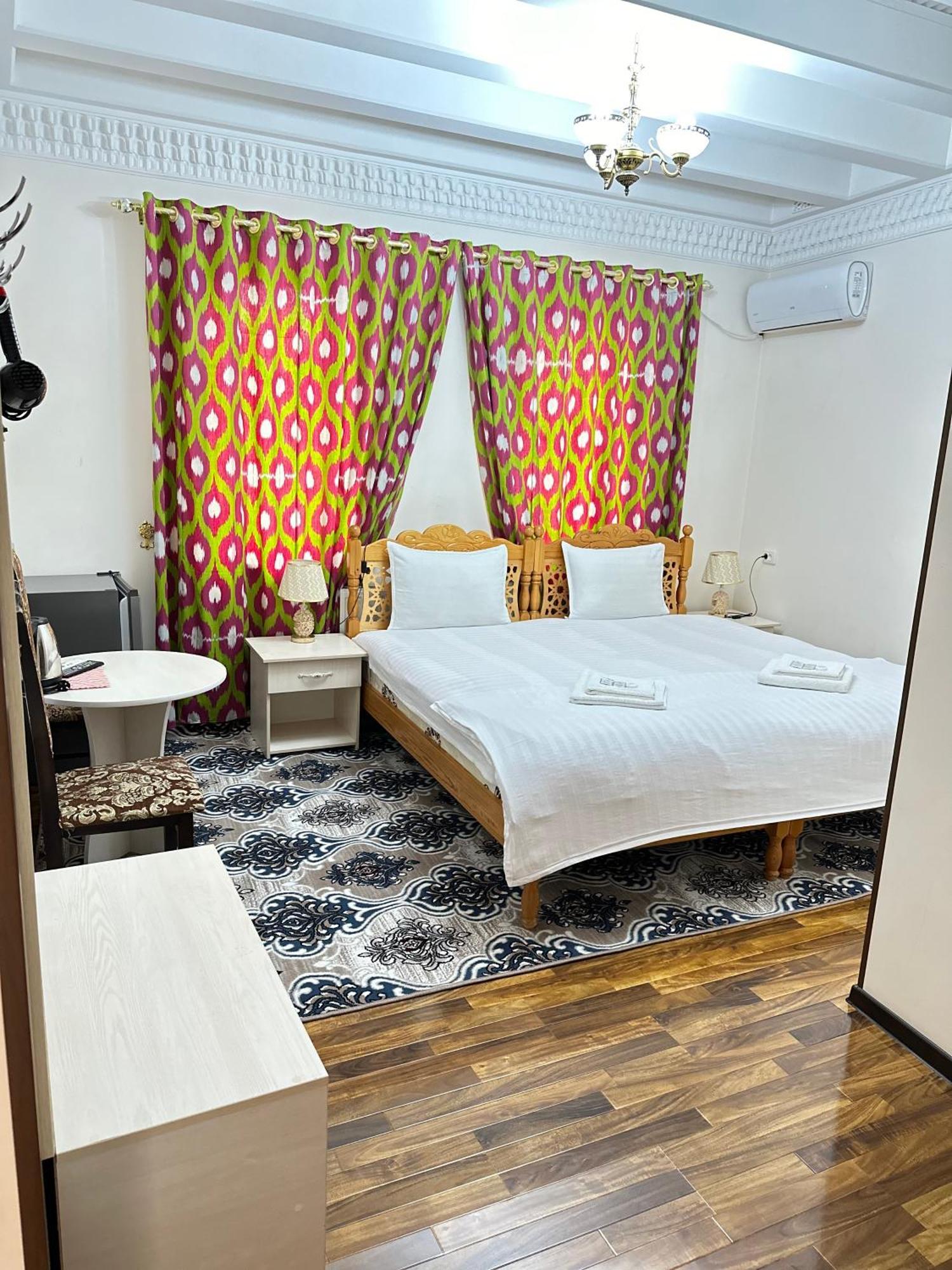 Hotel Mironshox Buxoro Ngoại thất bức ảnh